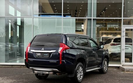 Mitsubishi Pajero Sport III рестайлинг, 2017 год, 2 315 000 рублей, 7 фотография
