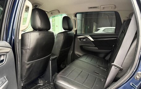 Mitsubishi Pajero Sport III рестайлинг, 2017 год, 2 315 000 рублей, 14 фотография