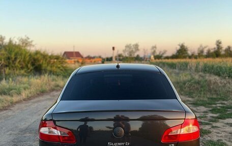 Skoda Superb III рестайлинг, 2010 год, 1 000 000 рублей, 5 фотография