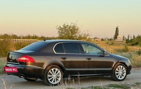 Skoda Superb III рестайлинг, 2010 год, 1 000 000 рублей, 12 фотография