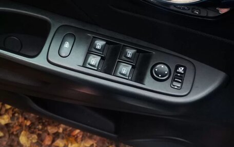 Renault Kaptur I рестайлинг, 2019 год, 1 500 000 рублей, 9 фотография
