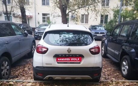 Renault Kaptur I рестайлинг, 2019 год, 1 500 000 рублей, 5 фотография