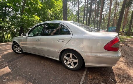 Mercedes-Benz E-Класс, 2007 год, 1 230 000 рублей, 5 фотография