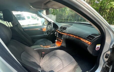 Mercedes-Benz E-Класс, 2007 год, 1 230 000 рублей, 10 фотография