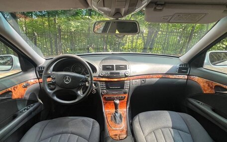 Mercedes-Benz E-Класс, 2007 год, 1 230 000 рублей, 21 фотография