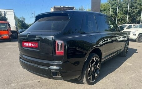 Rolls-Royce Cullinan, 2025 год, 93 000 000 рублей, 4 фотография
