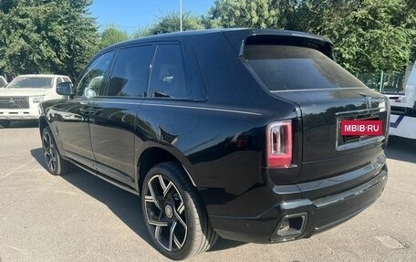 Rolls-Royce Cullinan, 2025 год, 93 000 000 рублей, 5 фотография