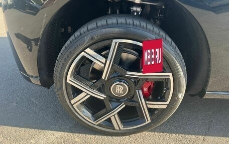 Rolls-Royce Cullinan, 2025 год, 93 000 000 рублей, 6 фотография