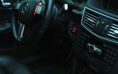 Mercedes-Benz E-Класс, 2012 год, 1 850 000 рублей, 4 фотография