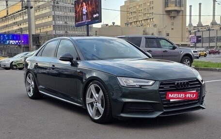 Audi A4, 2018 год, 2 650 000 рублей, 3 фотография