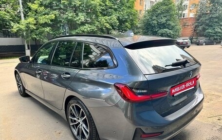 BMW 3 серия, 2019 год, 3 990 000 рублей, 6 фотография