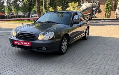 Hyundai Sonata IV рестайлинг, 2004 год, 320 000 рублей, 2 фотография