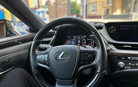Lexus ES VII, 2021 год, 4 550 000 рублей, 14 фотография