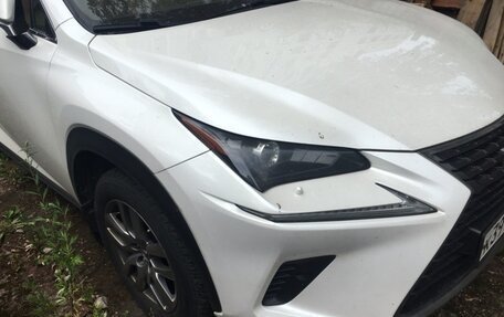 Lexus NX I, 2018 год, 2 750 000 рублей, 6 фотография