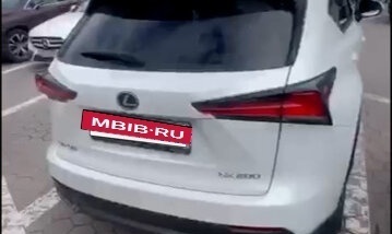 Lexus NX I, 2018 год, 2 750 000 рублей, 3 фотография