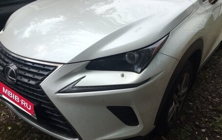 Lexus NX I, 2018 год, 2 750 000 рублей, 8 фотография