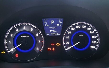 Hyundai Solaris II рестайлинг, 2012 год, 1 245 000 рублей, 5 фотография