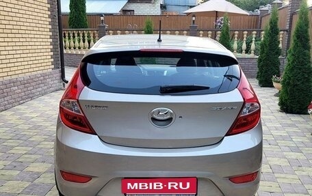 Hyundai Solaris II рестайлинг, 2012 год, 1 245 000 рублей, 3 фотография