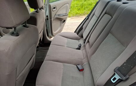 Nissan Almera, 2002 год, 295 000 рублей, 16 фотография