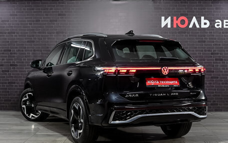 Volkswagen Tiguan, 2024 год, 4 915 000 рублей, 7 фотография