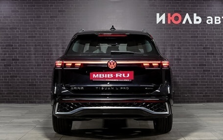 Volkswagen Tiguan, 2024 год, 4 915 000 рублей, 5 фотография