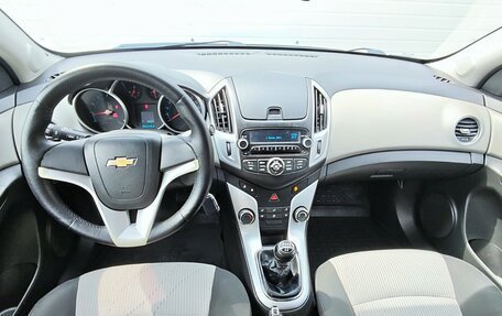 Chevrolet Cruze II, 2013 год, 630 000 рублей, 13 фотография