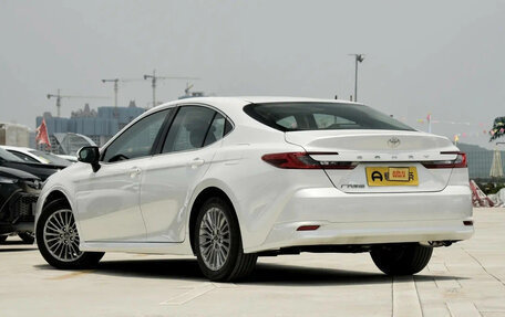 Toyota Camry, 2024 год, 3 520 000 рублей, 8 фотография
