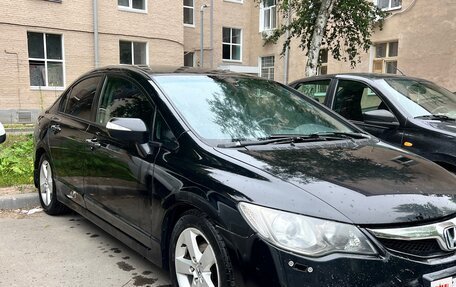 Honda Civic VIII, 2010 год, 715 000 рублей, 2 фотография