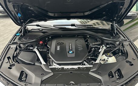 BMW 5 серия, 2019 год, 5 300 000 рублей, 11 фотография