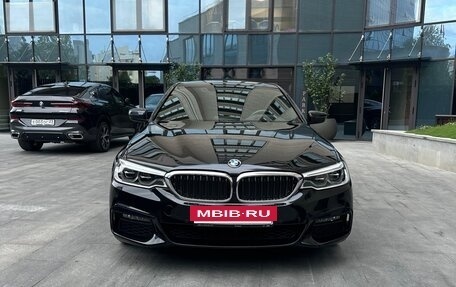 BMW 5 серия, 2019 год, 5 300 000 рублей, 3 фотография