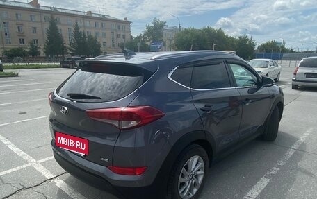 Hyundai Tucson III, 2018 год, 2 215 000 рублей, 4 фотография