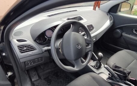 Renault Megane III, 2013 год, 900 000 рублей, 8 фотография