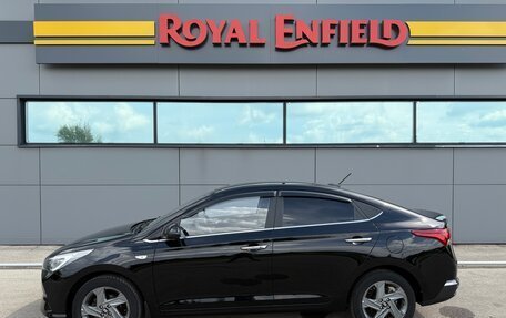 Hyundai Solaris II рестайлинг, 2021 год, 1 789 000 рублей, 5 фотография