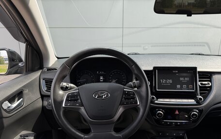 Hyundai Solaris II рестайлинг, 2021 год, 1 789 000 рублей, 11 фотография