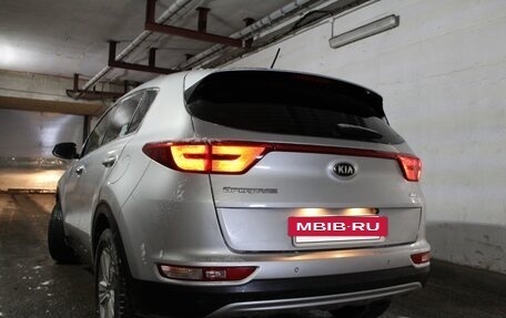KIA Sportage IV рестайлинг, 2017 год, 2 100 000 рублей, 4 фотография