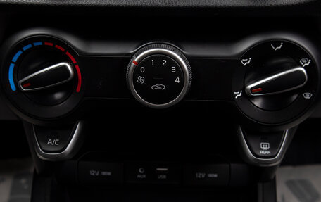 KIA Rio IV, 2019 год, 1 549 000 рублей, 14 фотография