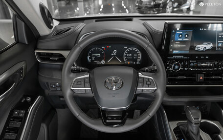 Toyota Highlander, 2025 год, 5 300 000 рублей, 11 фотография