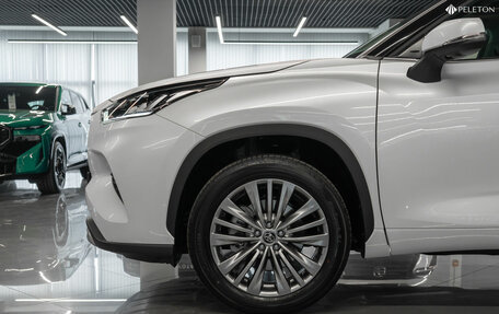 Toyota Highlander, 2025 год, 5 300 000 рублей, 34 фотография