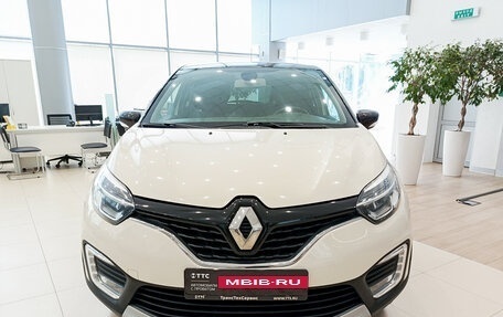 Renault Kaptur I рестайлинг, 2017 год, 1 436 000 рублей, 2 фотография