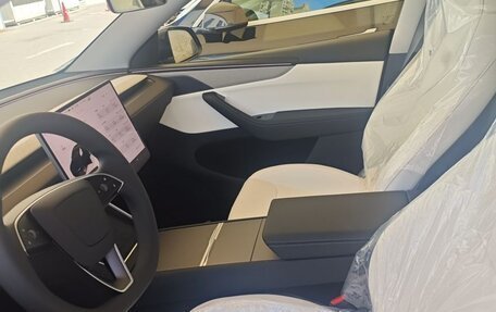 Tesla Model Y I, 2025 год, 7 490 000 рублей, 6 фотография
