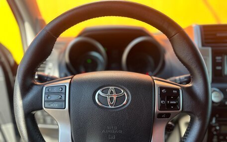 Toyota Land Cruiser Prado 150 рестайлинг 2, 2010 год, 2 500 000 рублей, 10 фотография