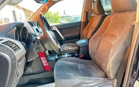 Toyota Land Cruiser Prado 150 рестайлинг 2, 2010 год, 2 500 000 рублей, 8 фотография
