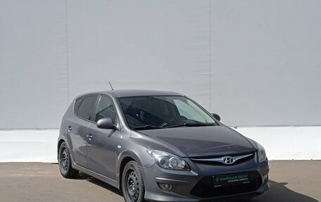 Hyundai i30 I, 2011 год, 635 000 рублей, 3 фотография