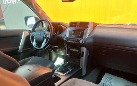 Toyota Land Cruiser Prado 150 рестайлинг 2, 2010 год, 2 500 000 рублей, 15 фотография