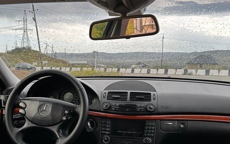 Mercedes-Benz E-Класс, 2007 год, 950 000 рублей, 9 фотография