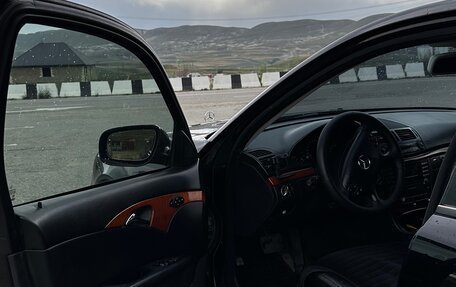 Mercedes-Benz E-Класс, 2007 год, 950 000 рублей, 6 фотография