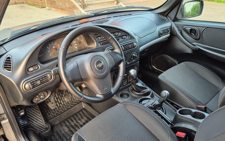 Chevrolet Niva I рестайлинг, 2016 год, 827 000 рублей, 16 фотография