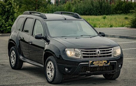 Renault Duster I рестайлинг, 2014 год, 755 000 рублей, 2 фотография