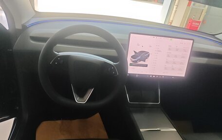 Tesla Model Y I, 2025 год, 6 790 000 рублей, 4 фотография