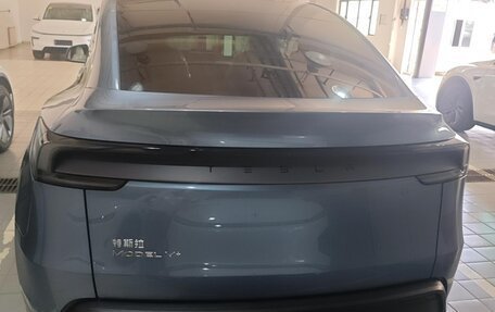 Tesla Model Y I, 2025 год, 6 890 000 рублей, 2 фотография
